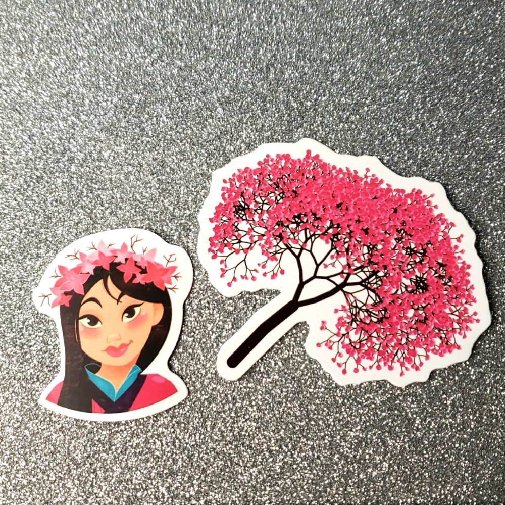 10/$10 MULAN Waterproof Sticker DISNEY